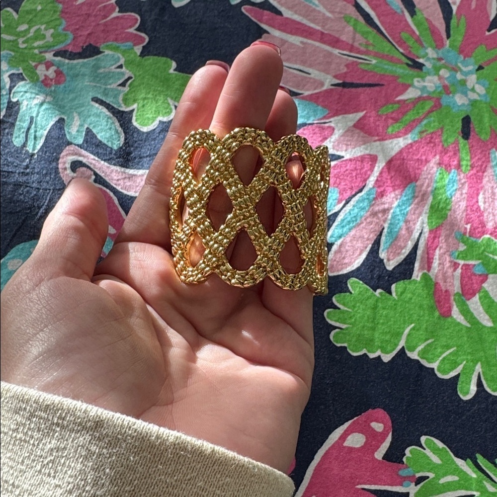 Lilly Pulitzer Gold Woven Bracelet - Picture 4 of 4
